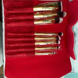 LUXIE Glitter and Gold Brush Set (8 pcs)